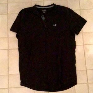 5/$25 Hollister black shirt